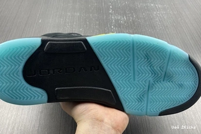 DD0587- 5 Sleek Air Jordan 569 “Aqua” 3721 0928
